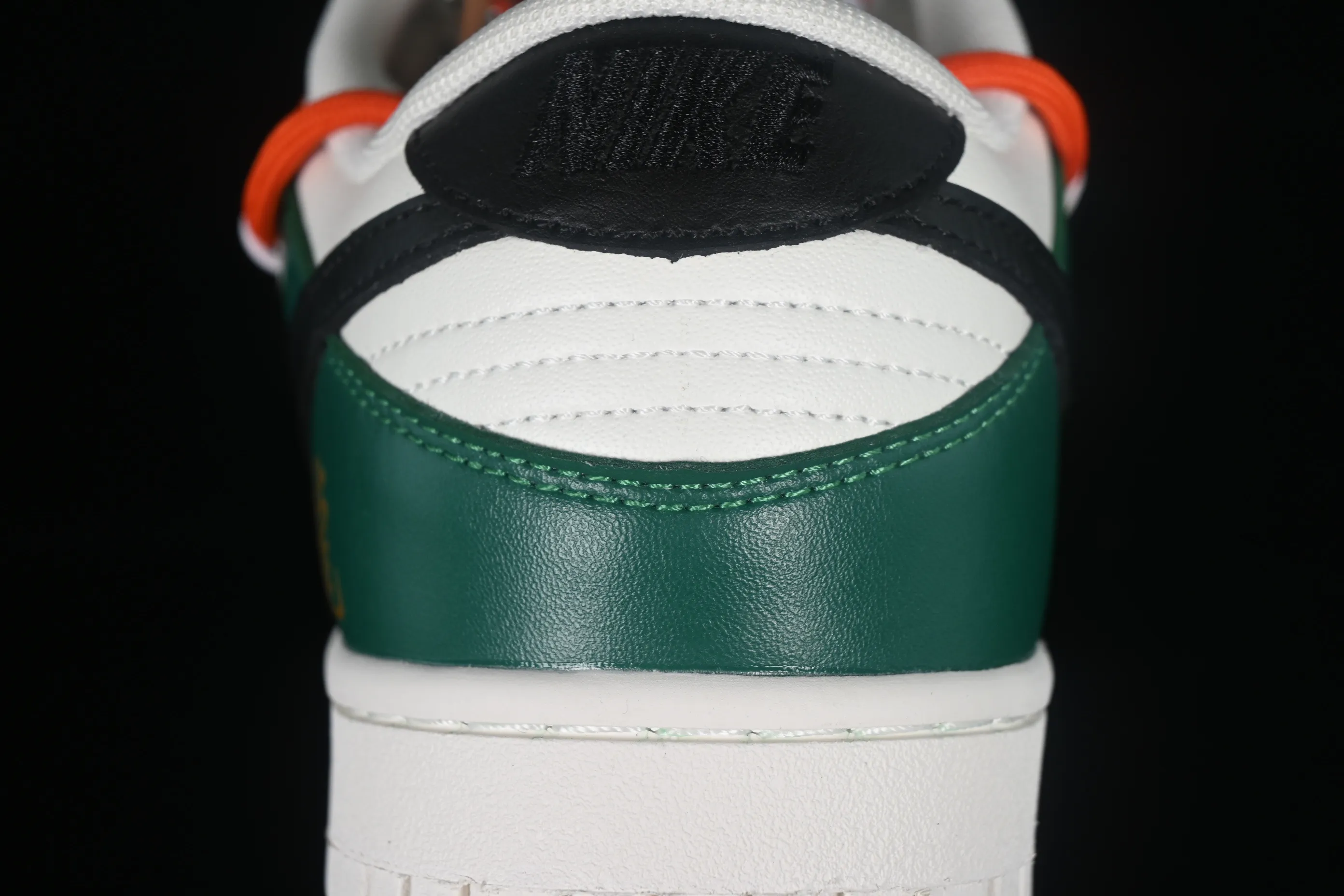 All categories Nk SB Dunk series Nk SB Dunk Low low-top sneakers Nk Dunk Low "Year of the Dragon" Year of the Dragon limited theme SB low-top casual sneakers DJ6188-100